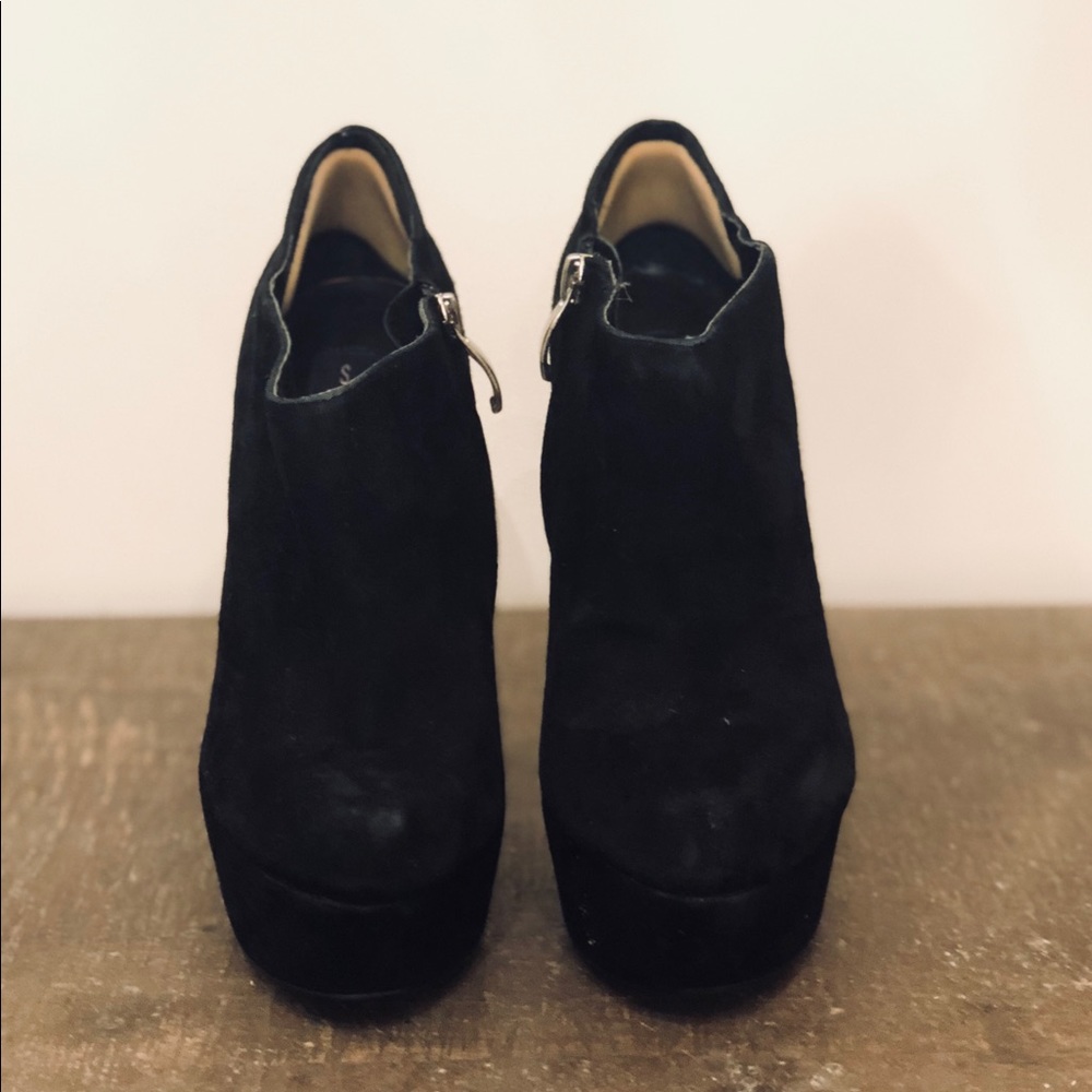 Steve Madden booties